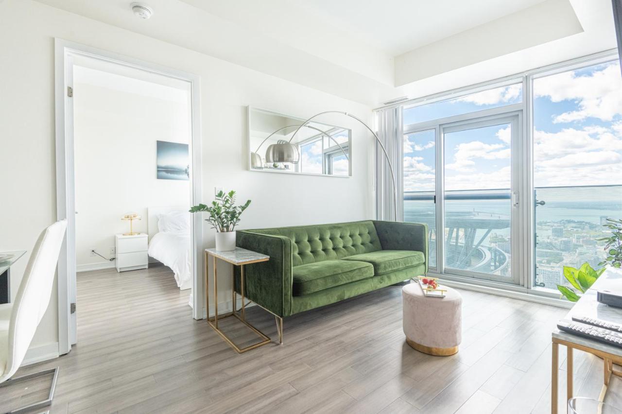 Beautiful Luxurious Modern Condo With Breathtaking Views Toronto Exterior foto